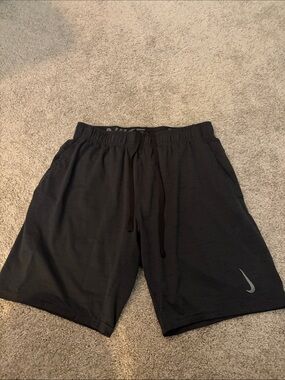 Nike Men’s Black Athletic yoga Training Shorts with Reflective Swoosh